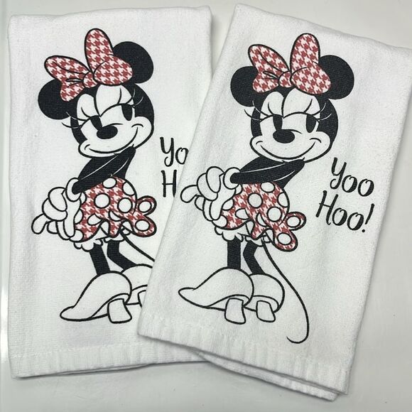 Disney Minnie Mouse Set of Two Kitchen Cotton Towels and Oven Mitt - Picture 15 of 16